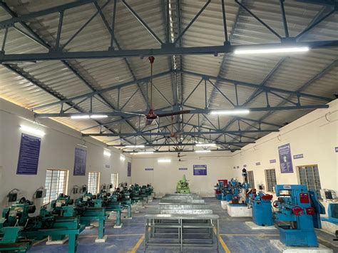 SIR ISSAC NEWTON COLLEGE OF ENGINEERING AND TECHNOLOGY