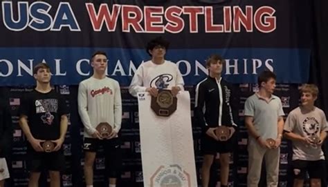 Sunnyside's Vega wins 138-pound title at USA Wrestling's Fargo Junior ...