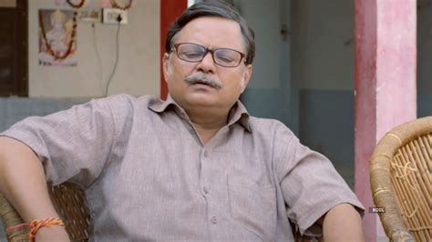 Ye Mard Bechara Movie Review: An interesting premise marred by sloppy ...