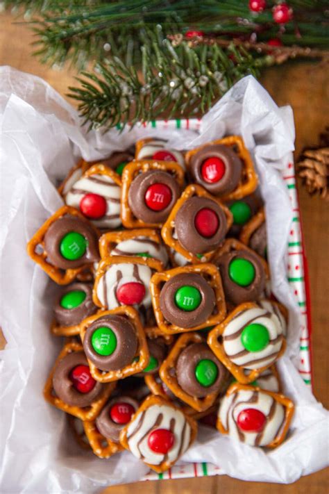 Christmas Pretzel Hugs Recipe- Dinner, then Dessert