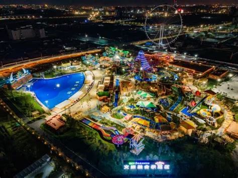 Aqua-Venture Rides, Mumbai - Service Provider of Water Slides and Water ...