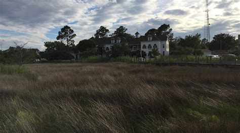 ROANOKE ISLAND INN (Manteo) - B&B Reviews, Photos, Rate Comparison ...