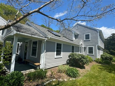 Deck paint colors: Timeless & trendy picks