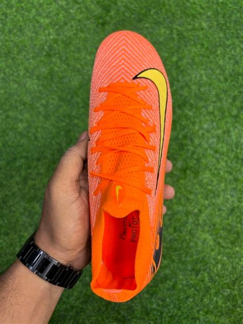 Mercurial Vapor 16 Orange Black FG Low-top With Lace