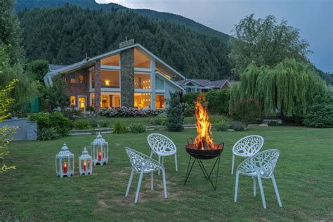The Nestled North in Srinagar | 3 BHK | JustHomeStay