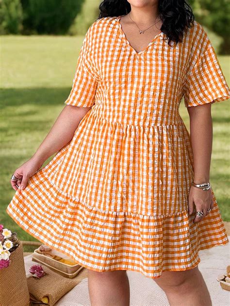 Solflare Orange Plaid Short Sleeve V-Neck Plus Size Dress, Casual ...