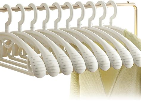 Plastic Clothes Hanger, Extra Thick Plastic Wide Shoulder Adult 360 ...