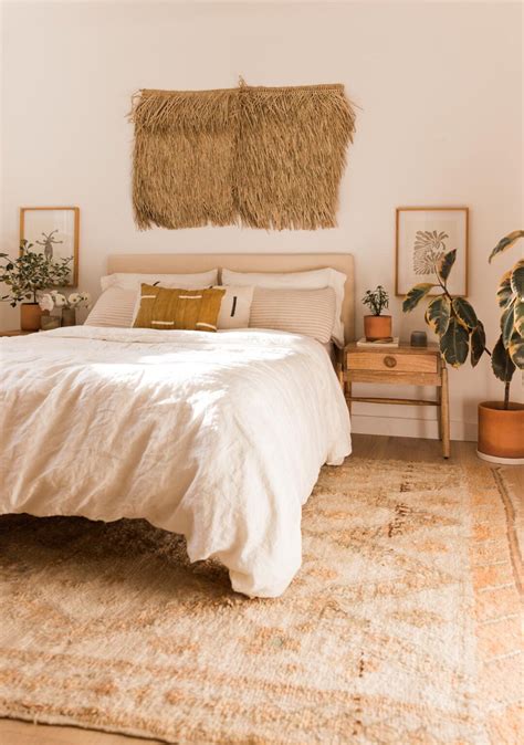 Unusual DIY Headboards 的图像结果