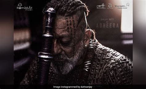 KGF Chapter 2 में संजय दत्त का 'अधीरा' का लुक हुआ रिलीज, 'कांचा चीना ...