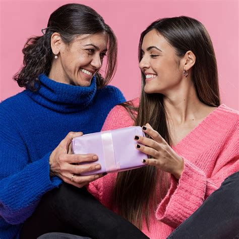 Elegant Lab Grown Diamond Drop Earrings for Your Daughter’s Milestone ...