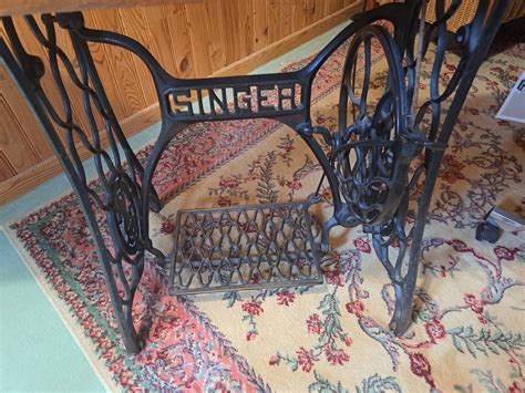 Image result for Machine Singer Ancienne Prix