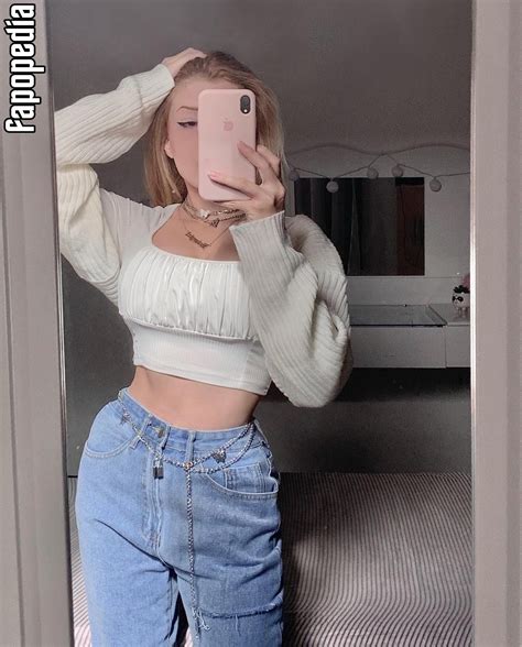 Emy Gasparotti Nude Leaks - Photo #4352537 - Fapopedia