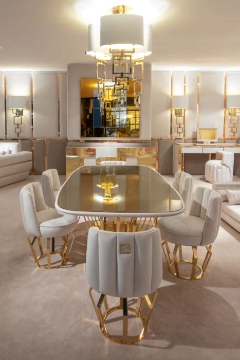 Modern High End Luxury 8 Seater Dining Table Set