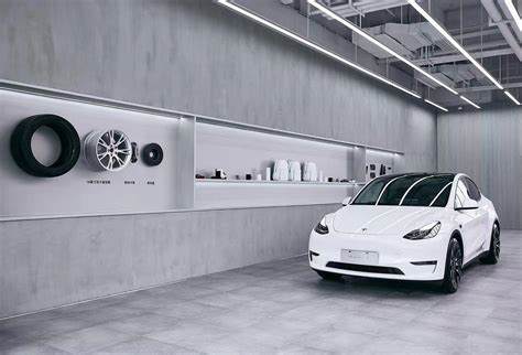 Tesla unveils new Giga Laboratory concept - Cars News Magazine