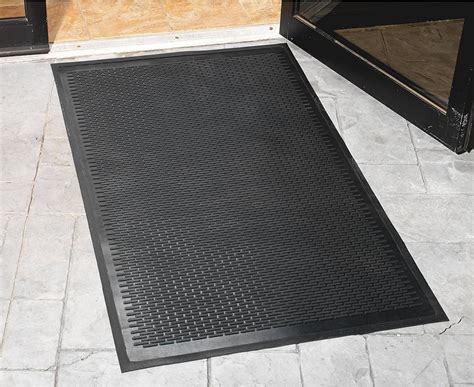 GenuineJoe Genuine Joe Clean Step Scraper Floor Black Mat, 60 India | Ubuy