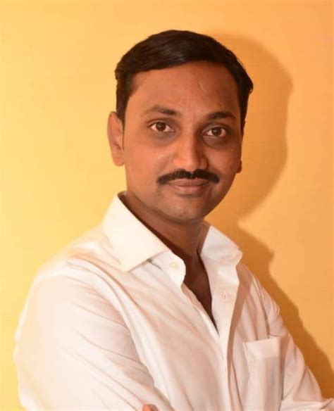 Team, Nilesh Sawant - Principal Architect, Darshana Sawant - Co-Founder