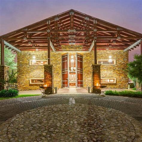 THE 10 BEST Restaurants Near Riboville Restaurant