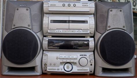 SONY ... STR-W550 FM STEREO/FM-AM RECEIVER