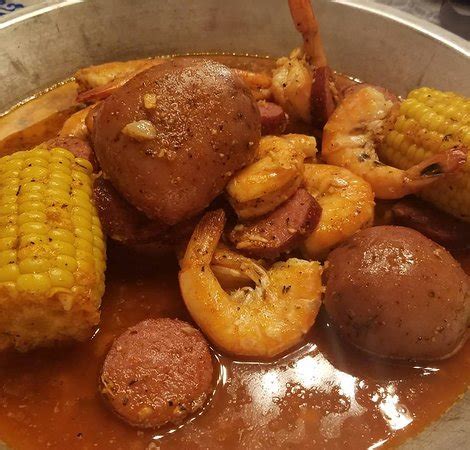 THE TASTY CRAB, Bloomington - Menu, Prices & Restaurant Reviews ...