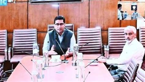 J&K: Tribal Dept Secy Reviews JJM Implementation In Shopian THE NEW ...