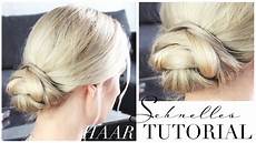 kur haare selber machen leichte hochsteckfrisur f 252 r jeden tag haarknoten dutt kur haare selber machen leichte hochsteckfrisur f 252 r jeden tag haarknoten dutt
