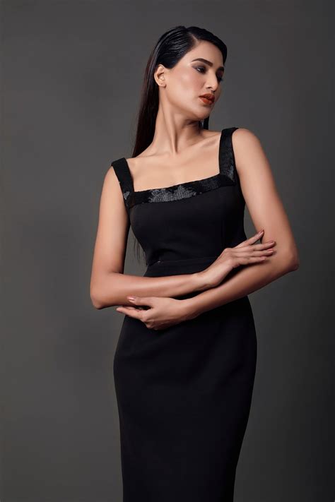 Black Embroidered Cut-Out Gown – Pooja Peshoria