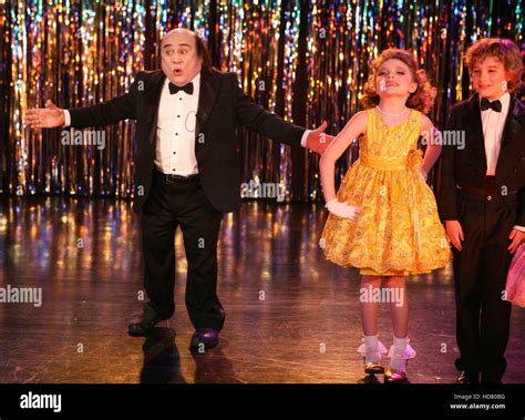 IT'S ALWAYS SUNNY IN PHILADELPHIA, Danny Devito (left), 'Frank Reynolds ...