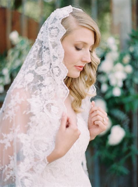 Elegant Christian Bridal Veil Designs For The Special Day!