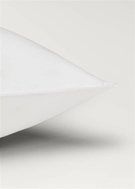 Relleno cojín microfibra 40x40cm - Home | MANGO EE.UU