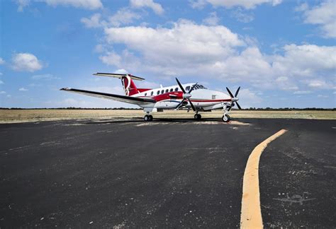 N254PC Beechcraft King Air 300 - International Aircraft Marketing ...