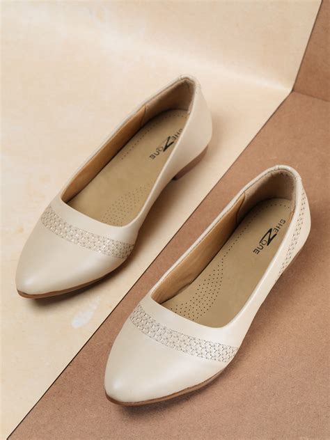 Shezone Women Cream Flats – ShopShezone
