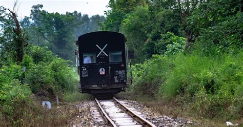 China Stops Sending Goods Through Russia as Seizures Increase
