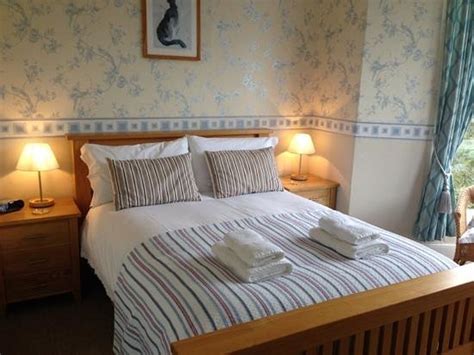 CLIFTONS (Truro, Cornwall) - B&B Reviews, Photos, Rate Comparison ...