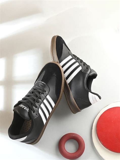 Corsac Men Self Design Lace-Ups Round Toe Sneakers | Corsac