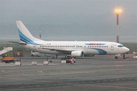 Boeing 737-400 Ямал. Фото, видео и описание самолета