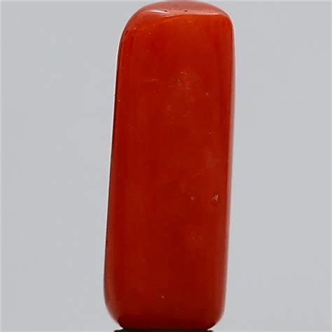 5.45 carat 6 ratti GII certified natural Italian cylindrical shape red ...