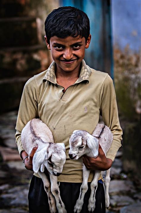 Local Mountain People India 的图像结果