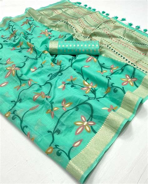 Buy Pista Green Handloom Jamdani Saree Online - MySilkLove
