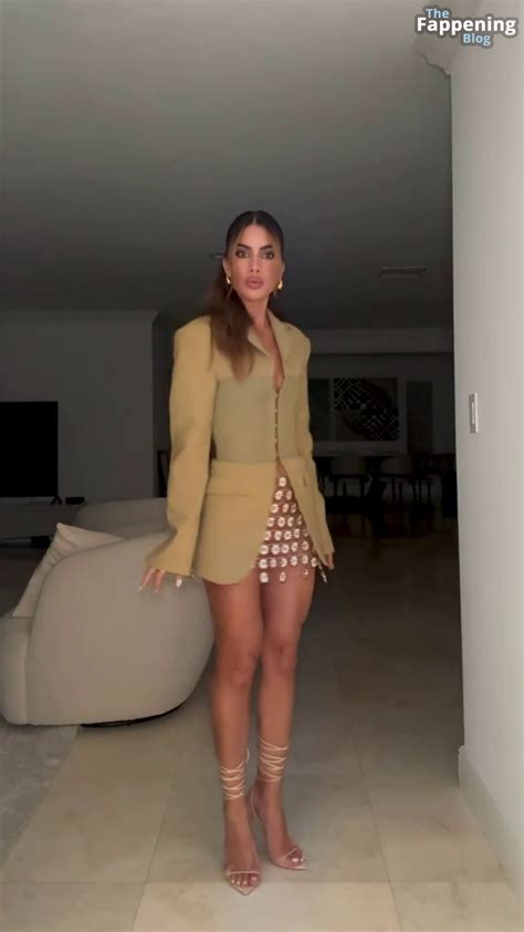 Camila Coelho Sexy (17 Photos + Video) - OnlyFans Leaked Nudes