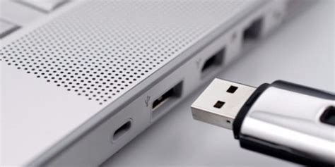 Windows Bootable USB Flash Drive 10 的图像结果