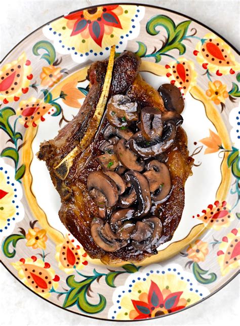 Red Wine Mushroom Sauce for Steak
