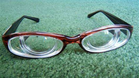 眼镜知识之到底是什么决定了近视镜片的厚度？ - 知乎