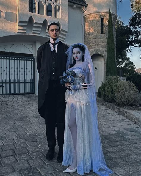 Corpse Bride Halloween Costume 的图像结果