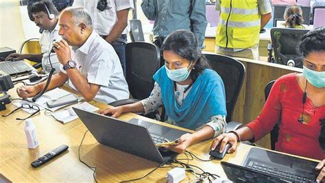 Professionals in India now slightly upbeat about income: LinkedIn survey