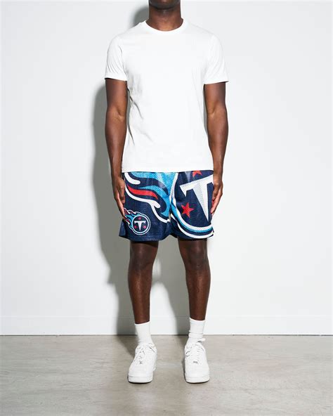 Tennessee Titans Big Logo Retro Shorts – Chalk Line Apparel