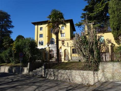 Sirmione Photos - Featured Images of Sirmione, Province of Brescia ...