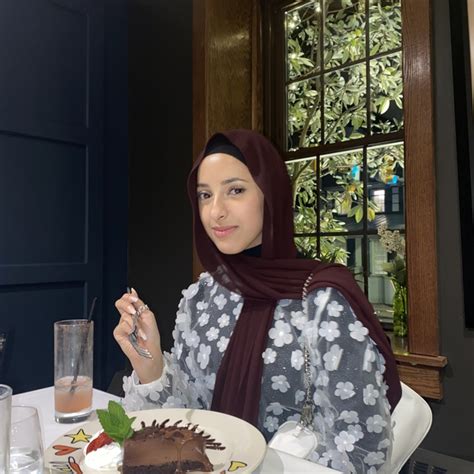 Noor - English teacher - ₹2091/h