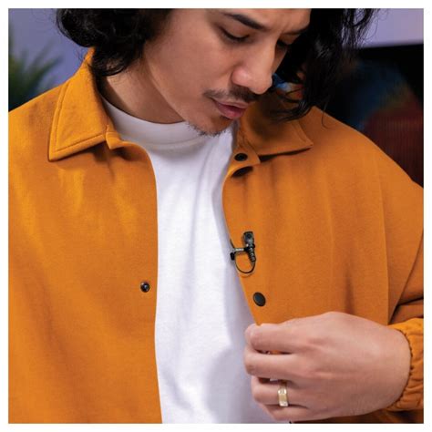 The 11 Best Lavalier Microphones | Gear4music