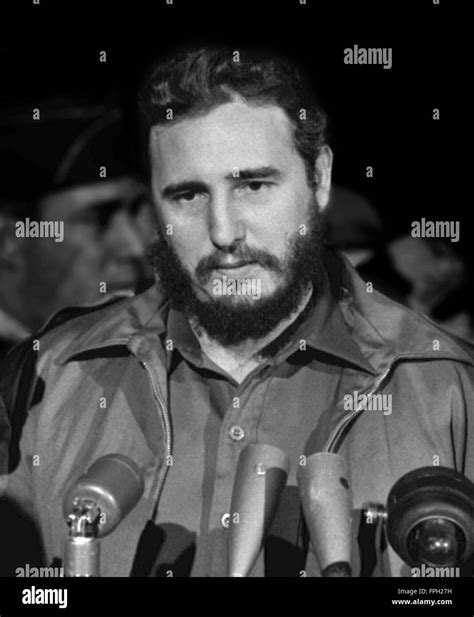 Young fidel castro hi-res stock photography and images - Alamy