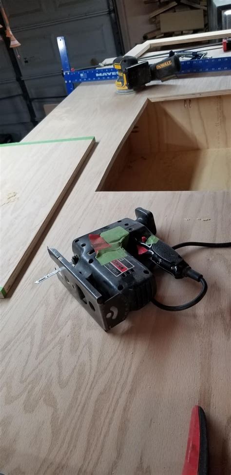 Custom Computer Table 的图像结果